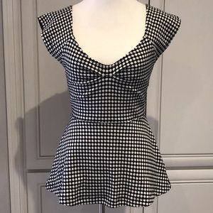 Anthropologie Tunic /Top - open back-Small,Chex